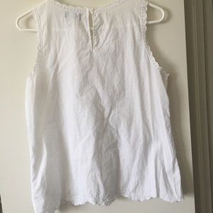 GAP White Sleeveless Cotton Eyelet Top, Size M